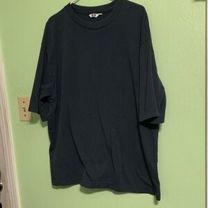 Uniqlo Men's Deep Blue Short Sleeve Tee